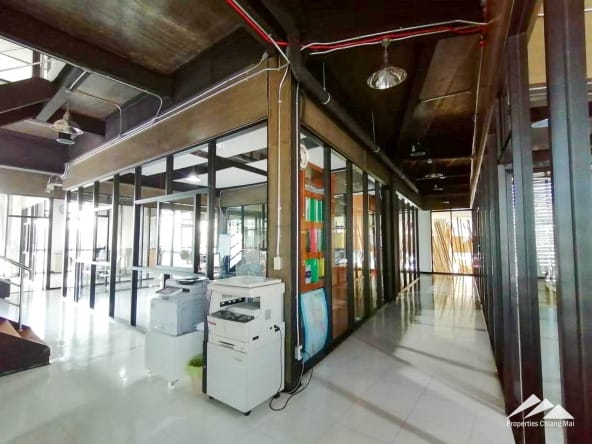 Commercial Building For Sale In Mueang Chiang Mai - PC-MCM002