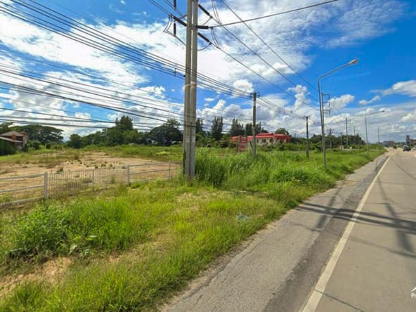 Land For Sale On The Super Hwy 11 In Saraphi, Chiang-Mai - PC-SP001-5