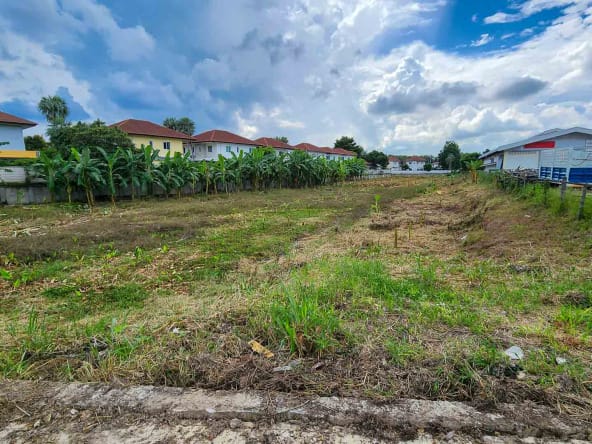 Land For Sale On The Superhighway (Hwy 11) Ta Sala Chiang Mai - TACS-10974023