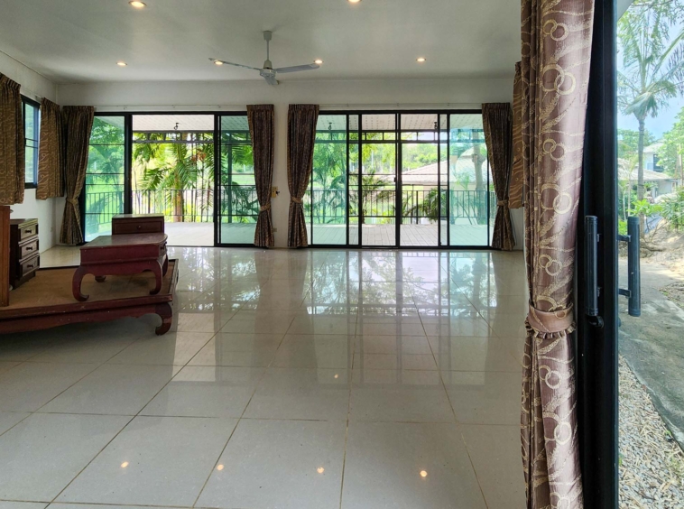 Commercial PropertyWelness Center For Sale Or Lease In Nam Phrae, Hang-Dong. Chiang Mai - PC-HD010