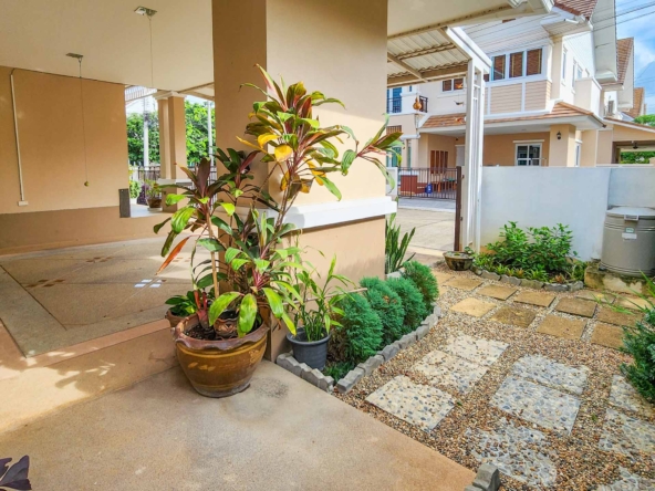 House For Sale In The Esteem San Kamphaeng Chiang Mai - PC-SANK006