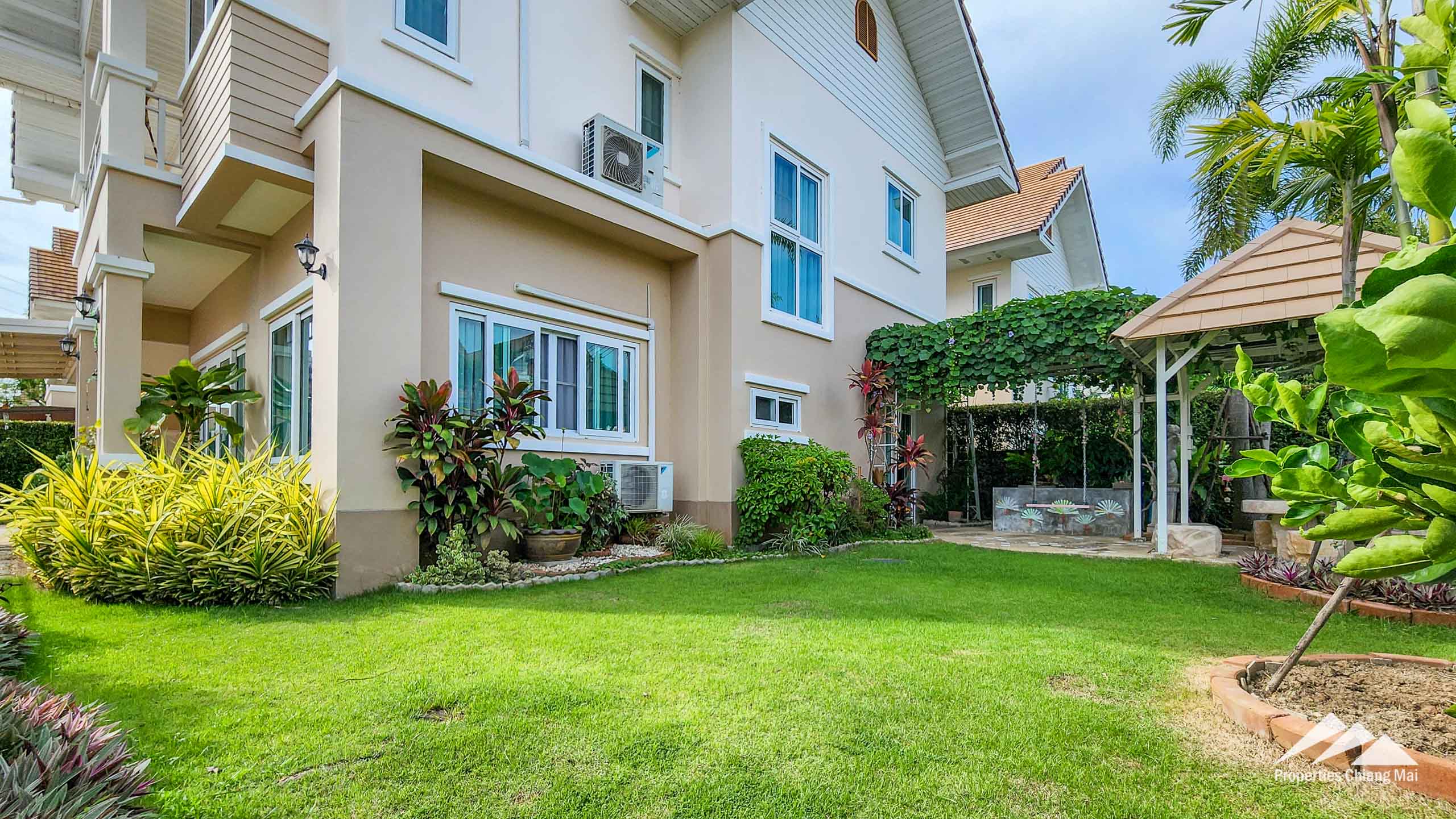 House For Sale In The Esteem San Kamphaeng Chiang Mai - PC-SANK006