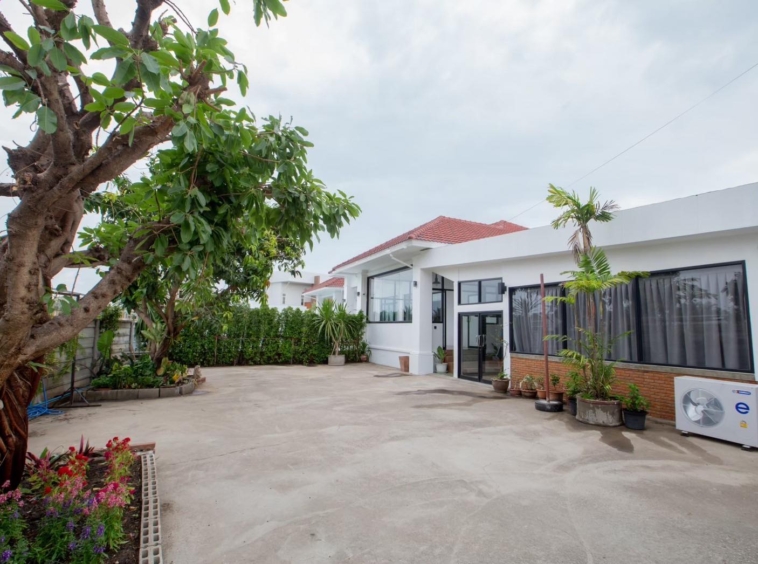 Pool Villa In Pimuk Village 3 For Sale-IRE-IREPVS008