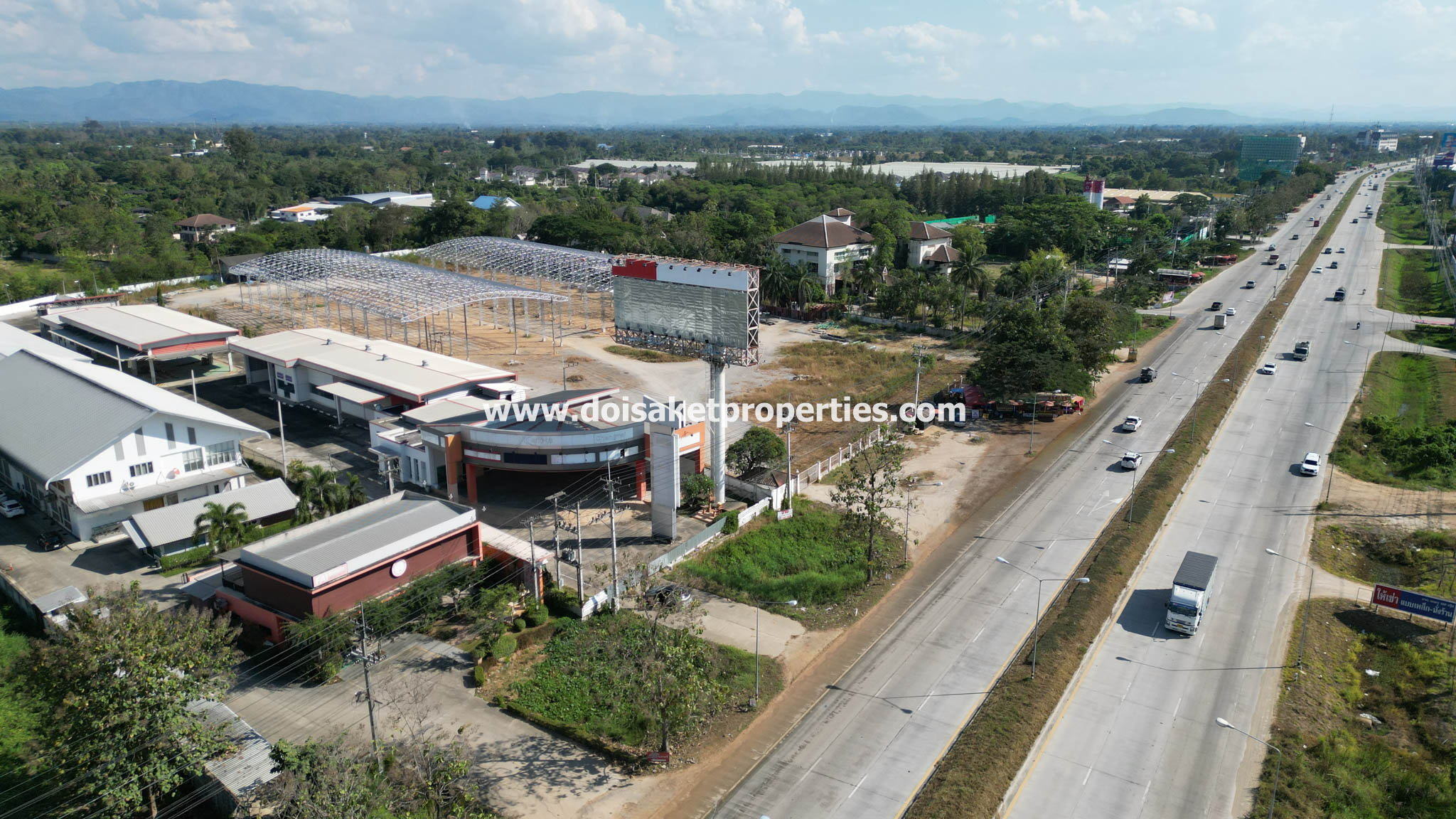 Saraphi-DSP-(CMS020-03) Large ~4 Rai Commercial Property with Direct Frontage on Route 11 Superhighway