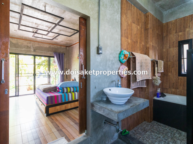 Doi Saket-DSP-(HS365-06) Beautifully-Designed 4-Bedroom Modern Home with 2-Bedroom Guest House for Sale in Luang Nuea