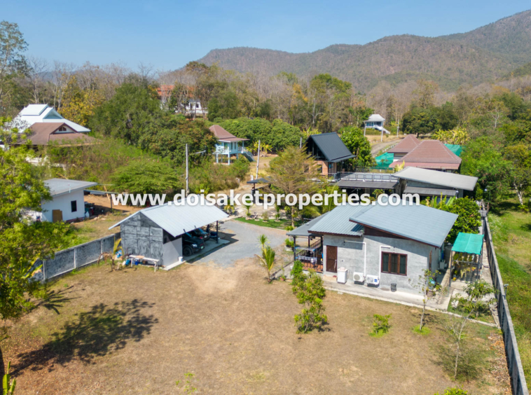 Doi Saket-DSP-(HS365-06) Beautifully-Designed 4-Bedroom Modern Home with 2-Bedroom Guest House for Sale in Luang Nuea