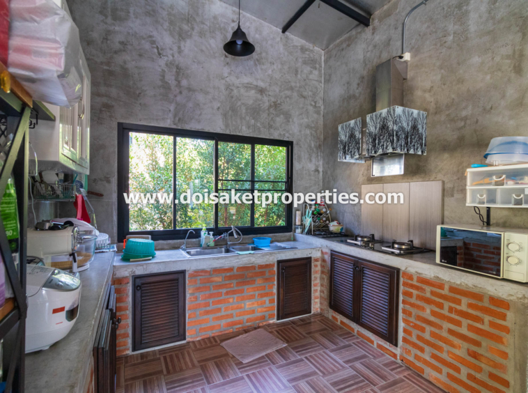 Doi Saket-DSP-(HS365-06) Beautifully-Designed 4-Bedroom Modern Home with 2-Bedroom Guest House for Sale in Luang Nuea