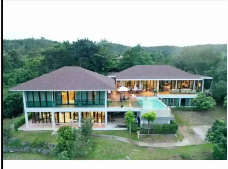 Luxury 5 Bedroom Villa for Sale in Nam Phrae