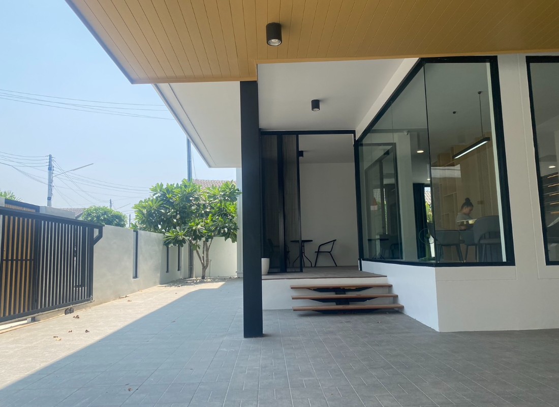 Modern Villa for Sale in Chiang Mai - Real Estate Property-CMP-329