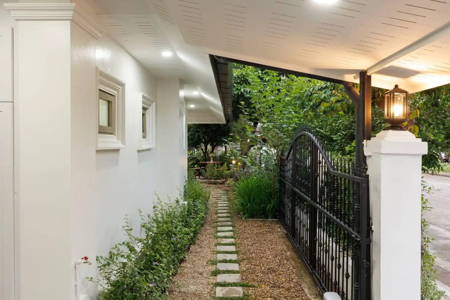 Spacious 5-Bedroom House for Sale in Chiang Mai-CMP-352