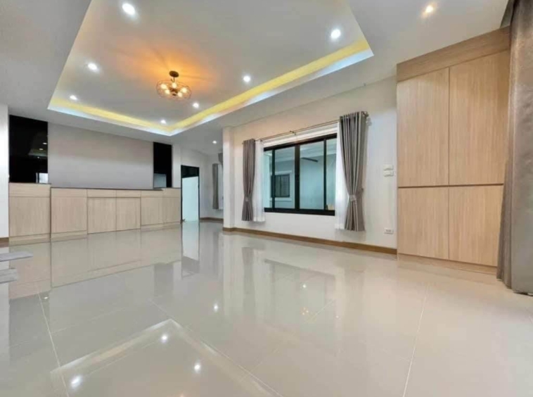 Spacious 7BR Twin House for Sale in Chiang Mai - Reduced Price-CMP-41