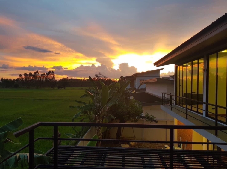 Luxury Pool Villa in San Kamphaeng