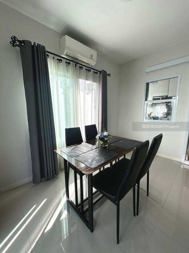 Two-story single-family home with 3 bedrooms and 2 bathrooms in the San Kamphaeng area