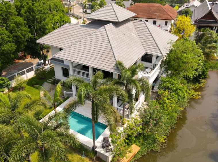 Doi Saket-DSP-(HS366-06) 4-Bedroom Riverside Pool Villa with Royal Provenance for Sale in Doi Saket