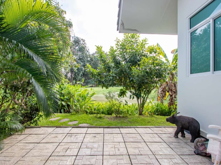 Spacious Three-Bedroom Home in Chiang Mai Floral Ville-PH-DOIS184