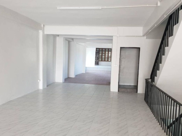 5-storey commercial building rental Next to the moat of Chiang Mai-SM-sta-1403