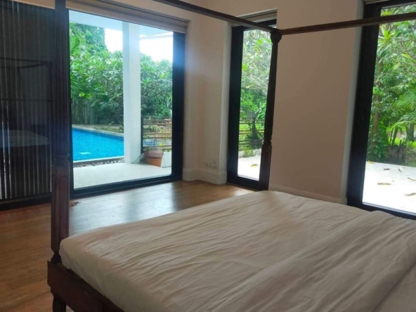 Private Pool Villa House For Sale (with tenants)-SM-sta-1162