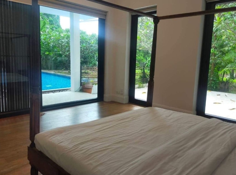 Private Pool Villa House For Sale (with tenants)-SM-sta-1162