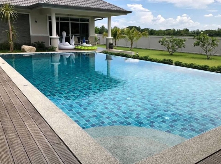 3 Bedrooms Pool villa for Sale with a huge land in San kamphaeng-SM-sta-1536