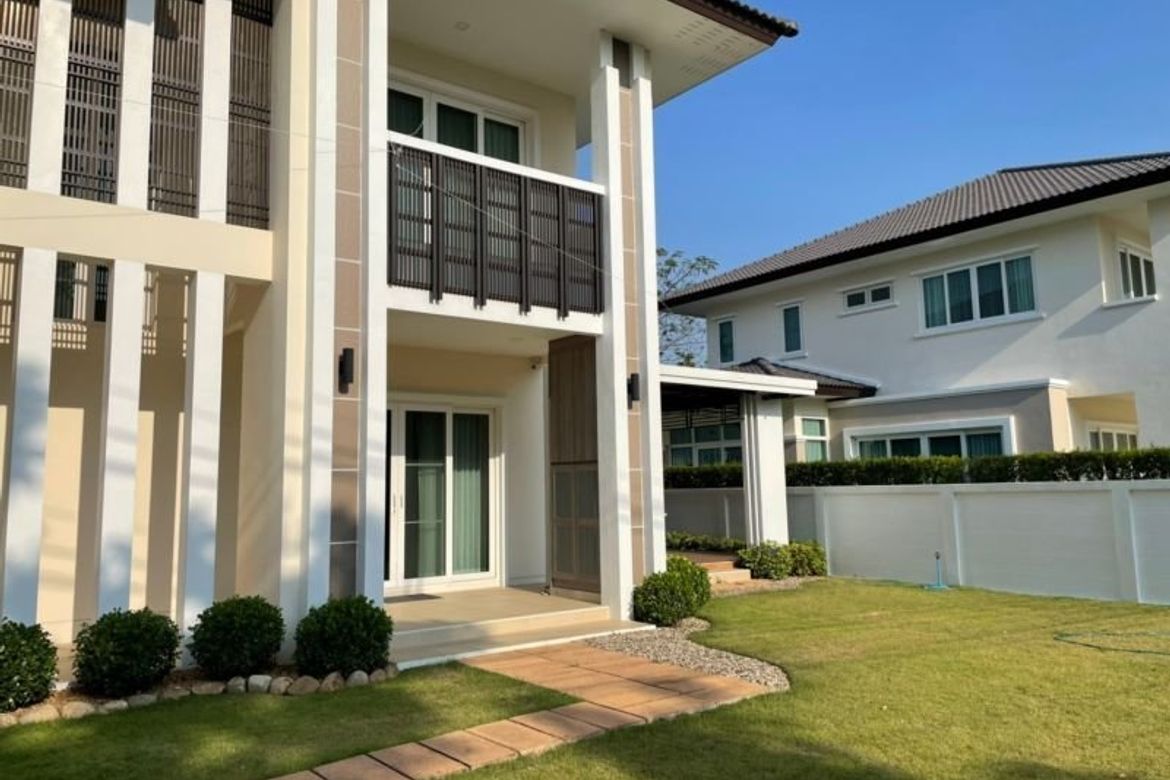 4 Bedroom family home for sale in Grand Park San Sai-SM-sta-375