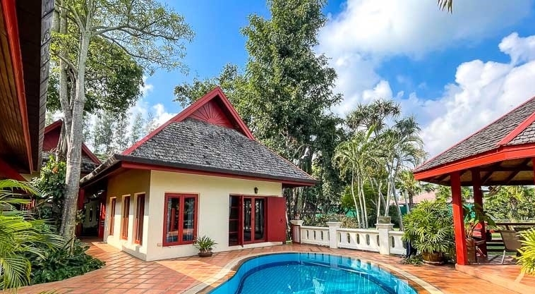 Pool Villa for Sale in Tha Wang Tan