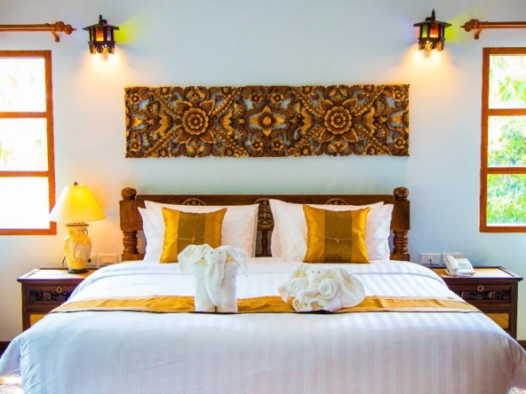 5-Star Hotel for Sale in The Most Prime Area of Chiang Mai Old City-IRE-IRECPS005