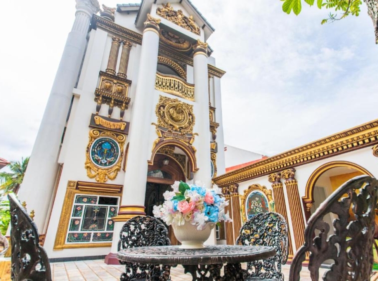 5-Star Hotel for Sale in The Most Prime Area of Chiang Mai Old City-IRE-IRECPS005