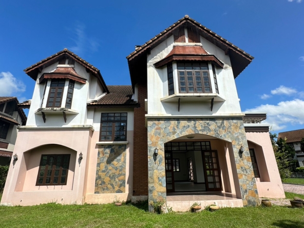 Beautiful 2 story house for sale-IRE-IREHS021