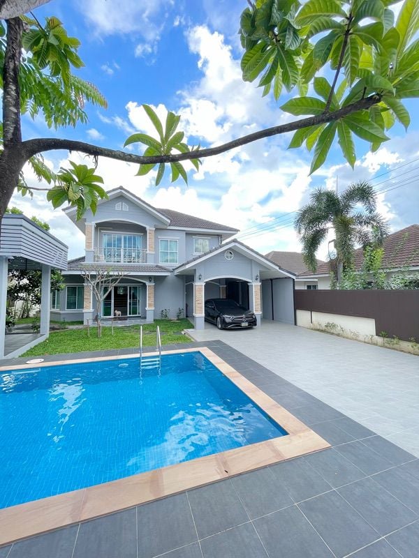 Superb Conveniently Located Pool Villa For Sale-IRE-IREPVS006