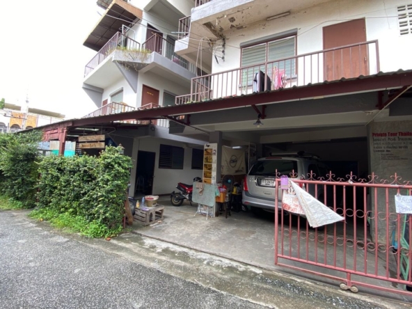 18 keys Apartment for sale on Chang Klan Road