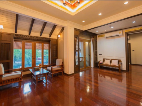 Impressive Four-Star Hotel for Sale in Chiang Mai - Prime Location.-CMP-311