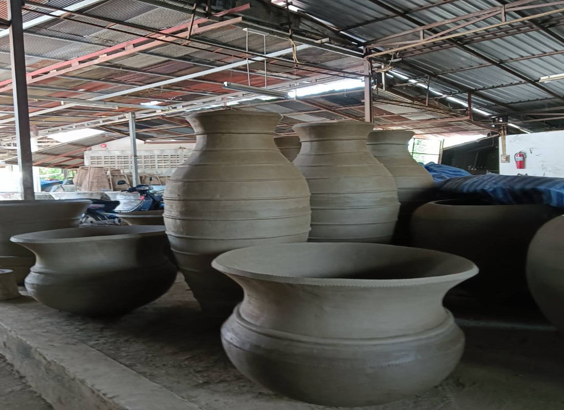 Stoneware Manufacture for Sale in Hang Dong