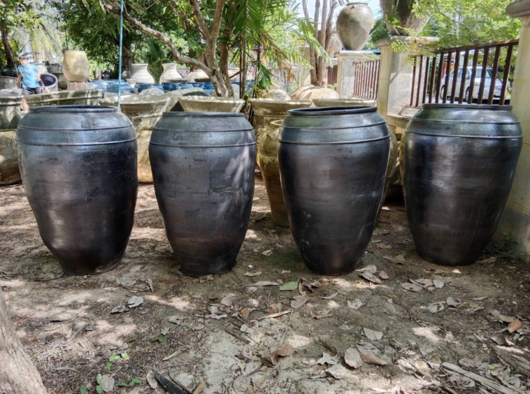 Stoneware Manufacture for Sale in Hang Dong