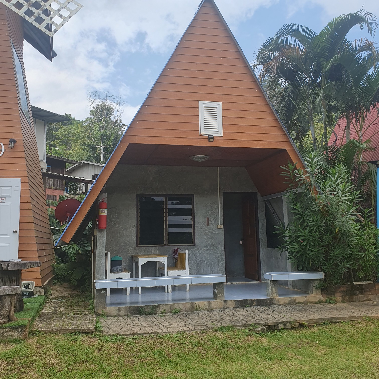 Mountain Retreat Near Mon Jam | Chiang Mai Real Estate-CMP-351