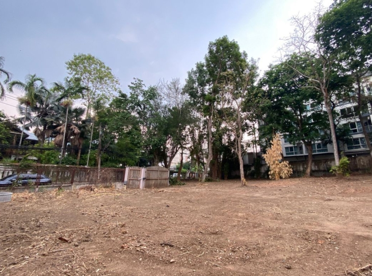 A land for rent with construction in Muang Chiang Mai-P-PCCR922