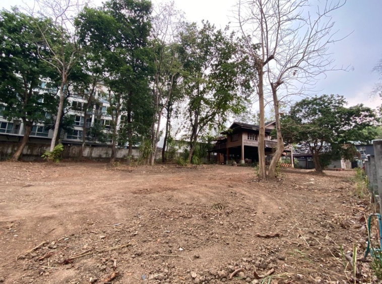 A land for rent with construction in Muang Chiang Mai-P-PCCR922