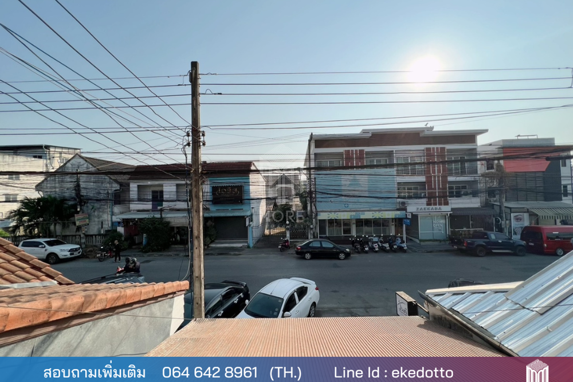 More-127HS A 2-Storey Townhouse for sale with best location near Nimman Rd.