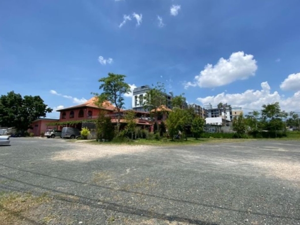 Land with resturant for sale in Muang Chiang Mai-P-PCCS594