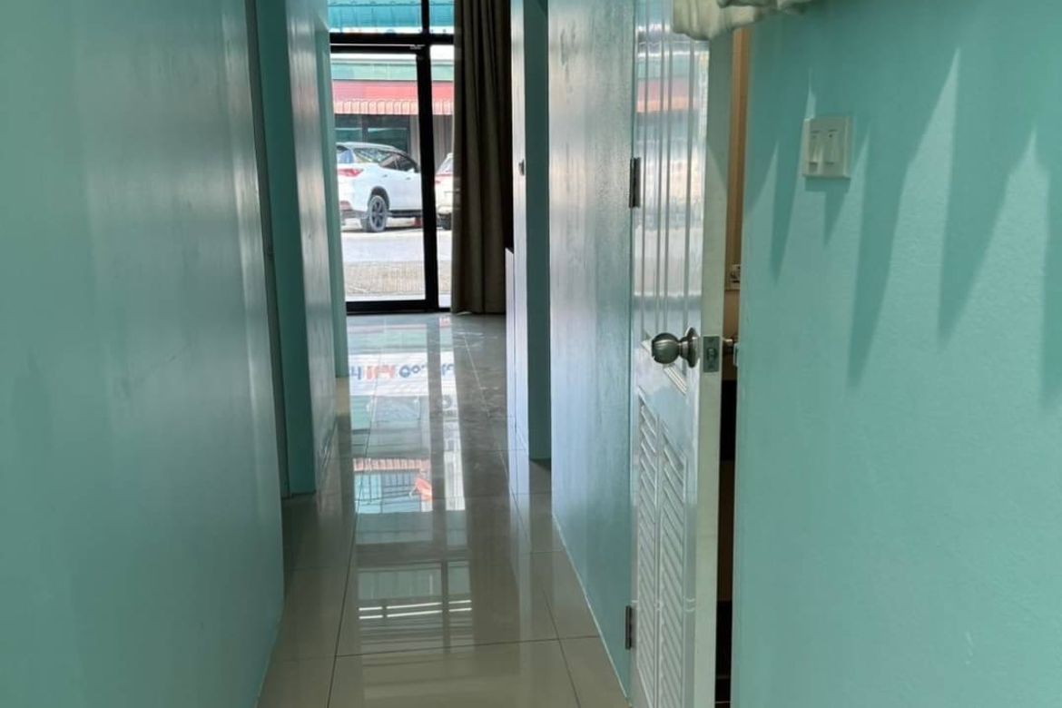 3 floor commercial building for rent or sale in Muang Chiang Mai-P-PCCS857