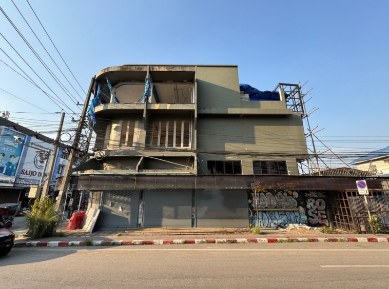 A commercial building for sale in Muang Chiang Mai-P-PCCS905