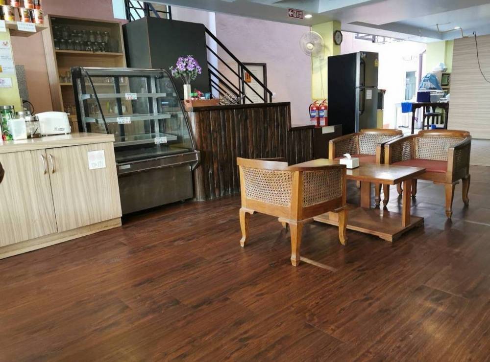 Hostel building and business for sale in Chiang Mai Old City-I-3573