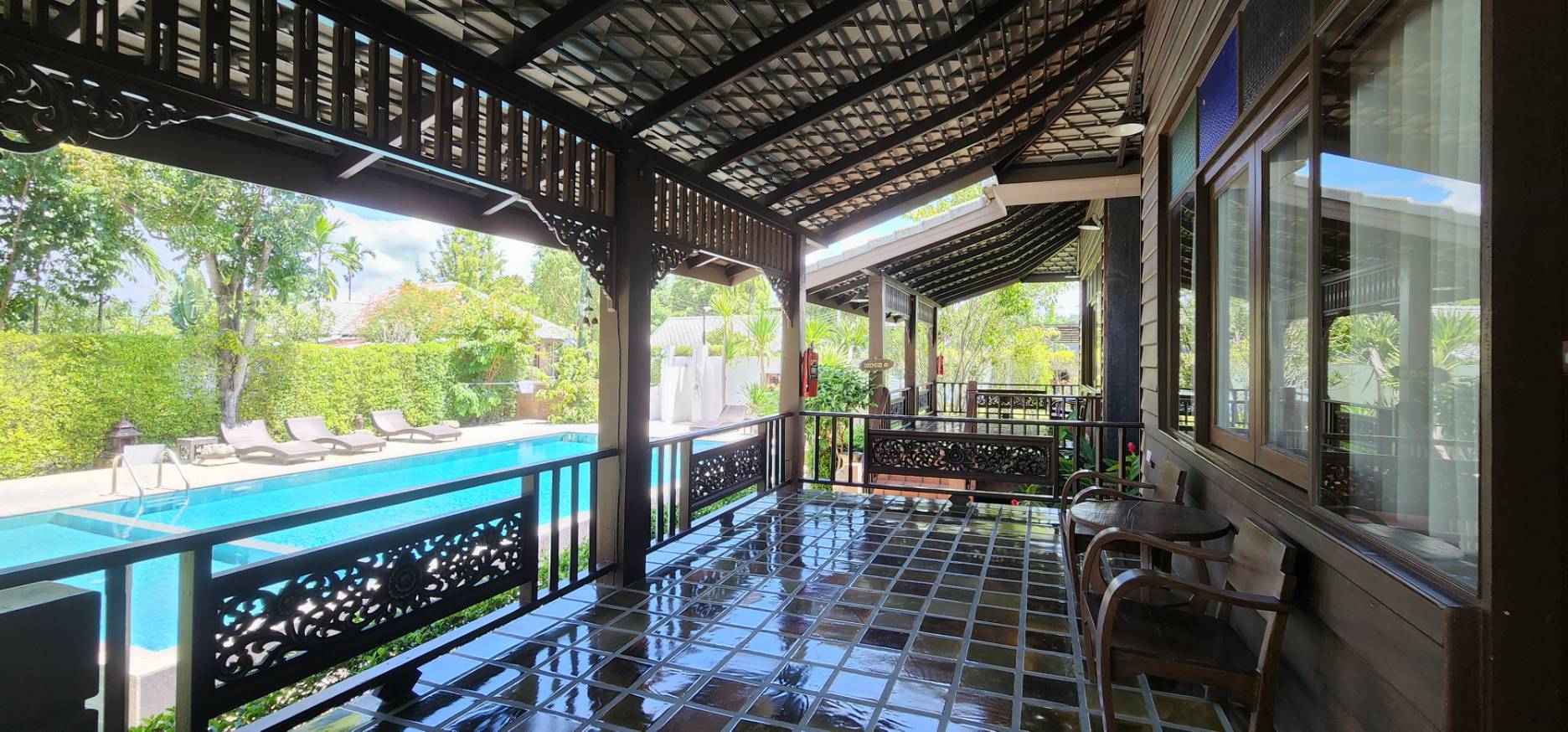 Charming 28 rooms resort for sale-SHG-CMS01