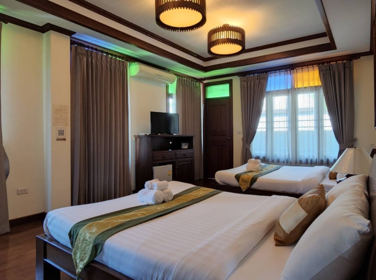 Charming 28 rooms resort for sale-SHG-CMS01