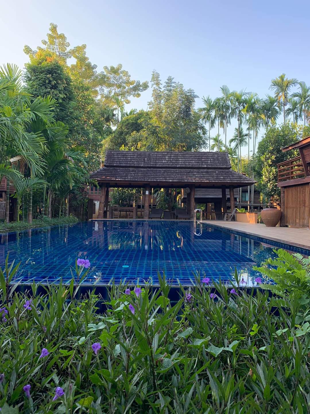 Lanna style resort complex with a resident and restaurant for sale in Chiang Mai town-SHG-CM09