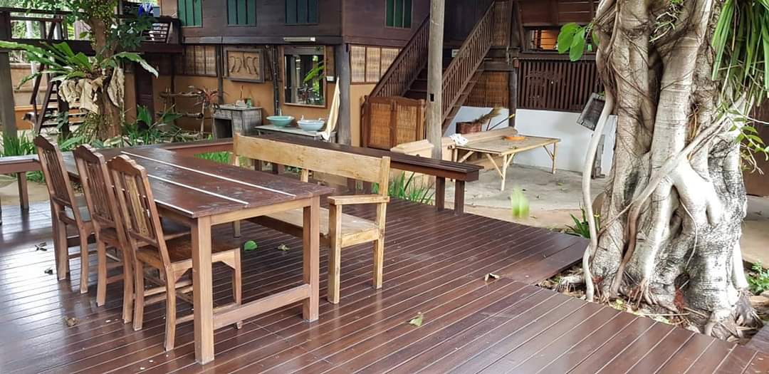 Lanna style resort complex with a resident and restaurant for sale in Chiang Mai town-SHG-CM09