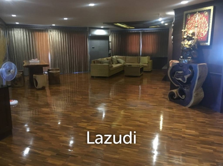 condo-L-LAZ84733