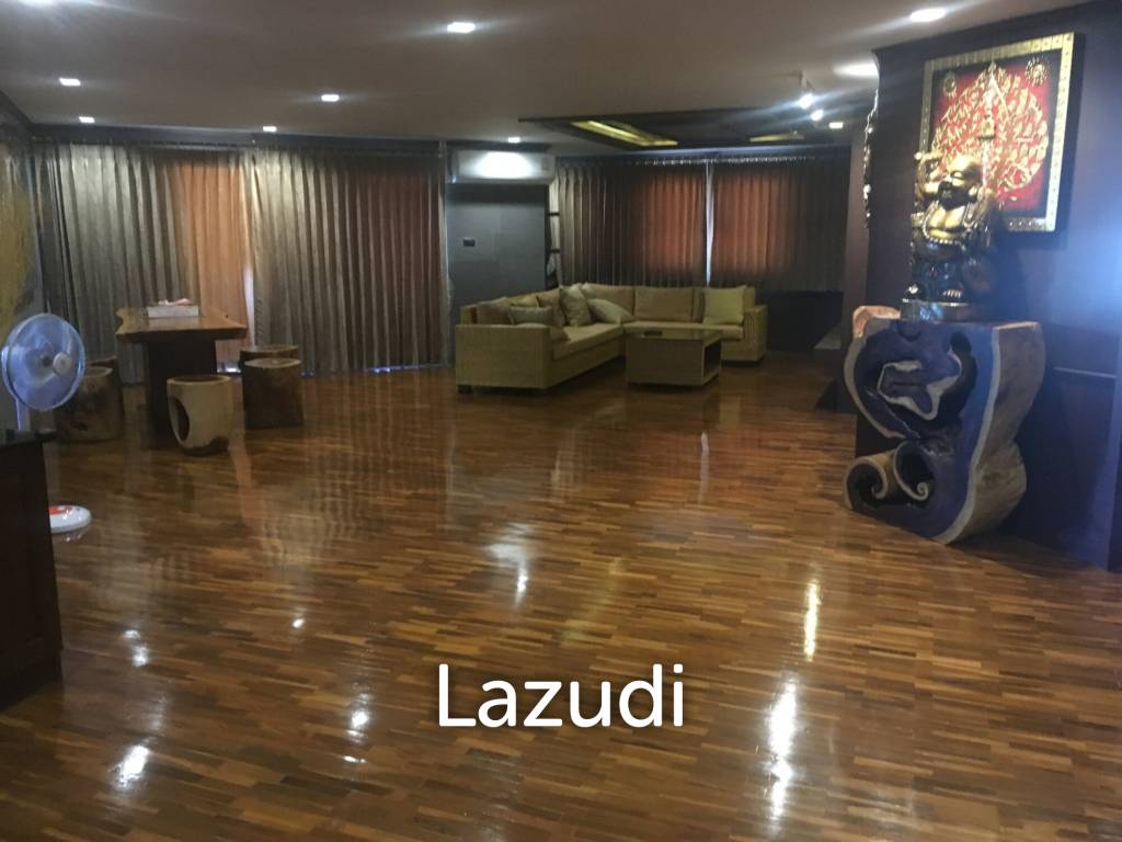 condo-L-LAZ84733