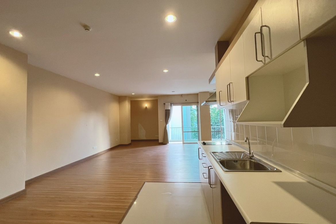 MORE-084CS Condo for sale at Baan Suan Greenery Hill