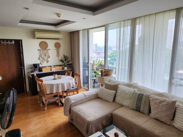 2 bed unit for sale in Chang Klan area