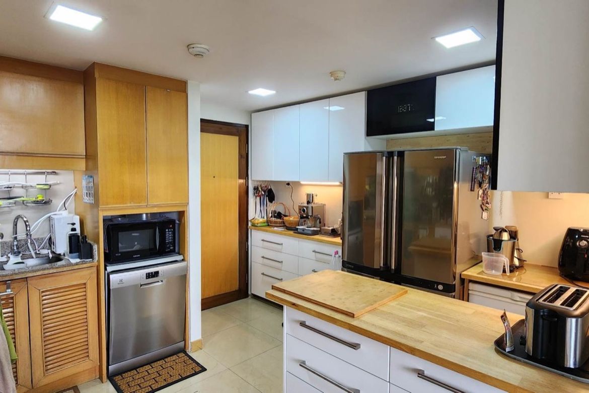 2 bed unit for sale in Chang Klan area